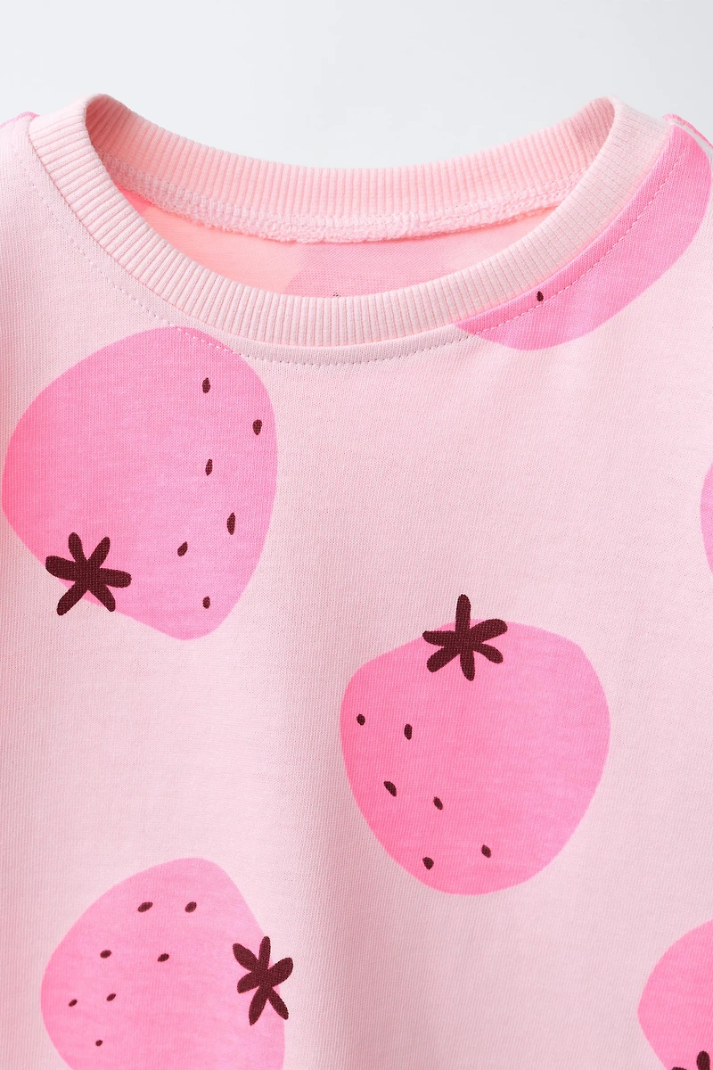 ENSEMBLE T-SHIRT ET BERMUDA FRAISES