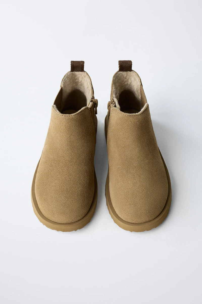 LEATHER ANKLE BOOTS