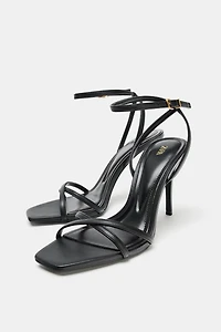 CROSSOVER STRAP HEELED SANDALS