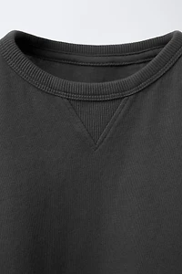 PLAIN T-SHIRT AND BERMUDA JOGGING SET