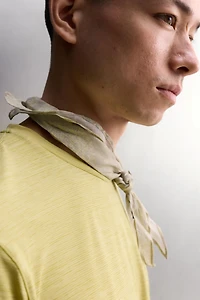 LIGHTWEIGHT RAMIE-COTTON BANDANA