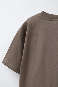 EYELET STAR T-SHIRT