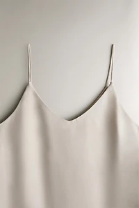 PLAIN SATEEN TOP