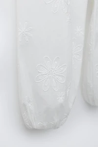 EMBROIDERED FLORAL BLOOMER PANTS