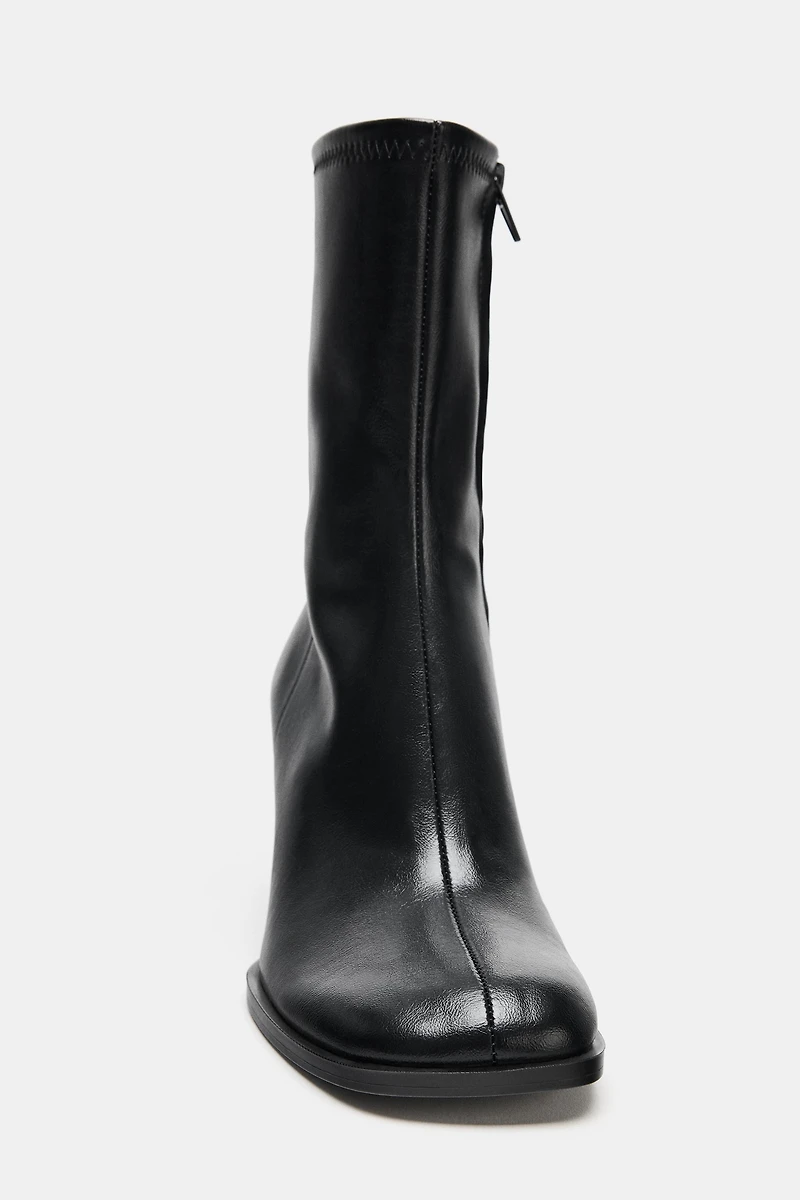 BLOCK HEEL ANKLE BOOTS