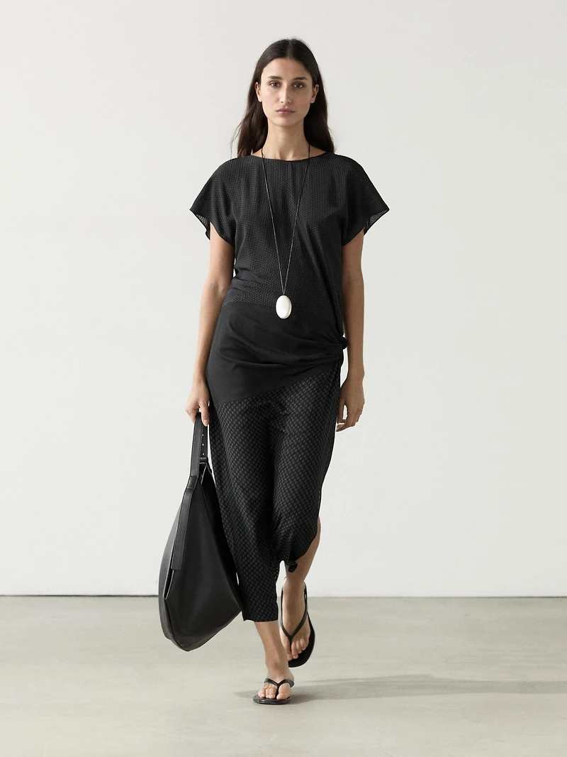 Robe longue fluide imprimée avec nœud