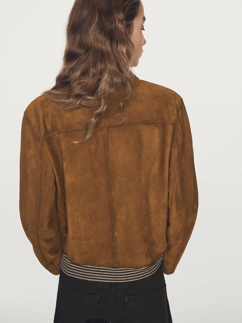 Veste en cuir finition daim avec boutons dorés