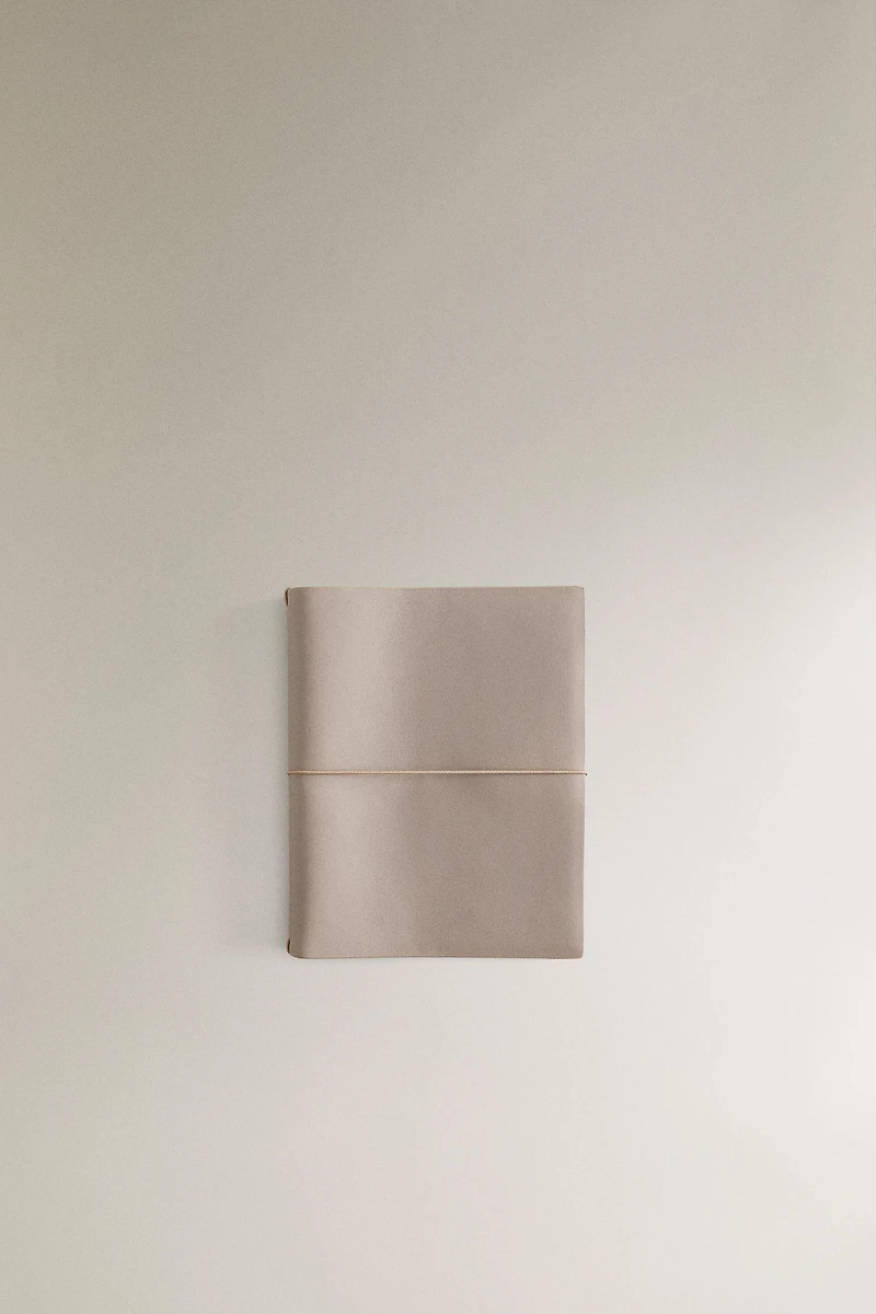 HOUSSE LIVRE CUIR