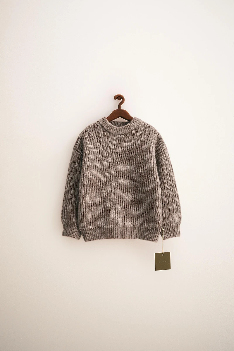 ZARA TIMELESS