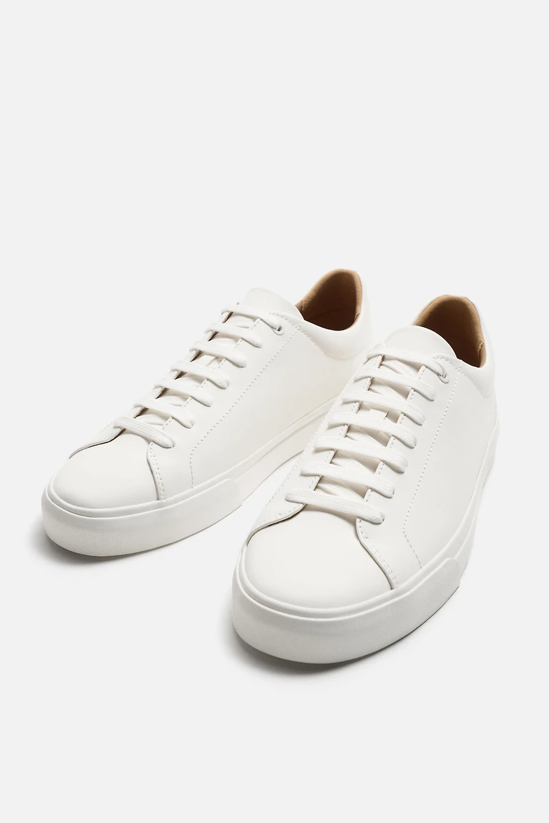 BASIC SNEAKERS