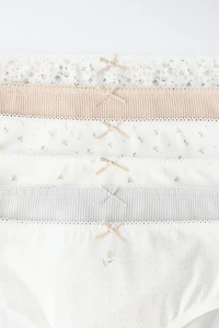 1 1/2-6 YEARS / SIX-PACK FLORAL PANTIES