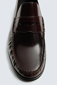 MOCASSINS FRONCÉS EN CUIR