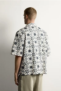MOSAIC PRINT RELAXED FIT SHIRT