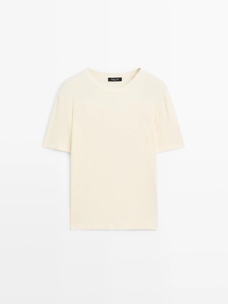 Short sleeve cotton blend T-shirt