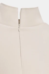 ASYMMETRIC INTERLOCK CAPE