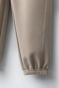 JOGGING PANTS
