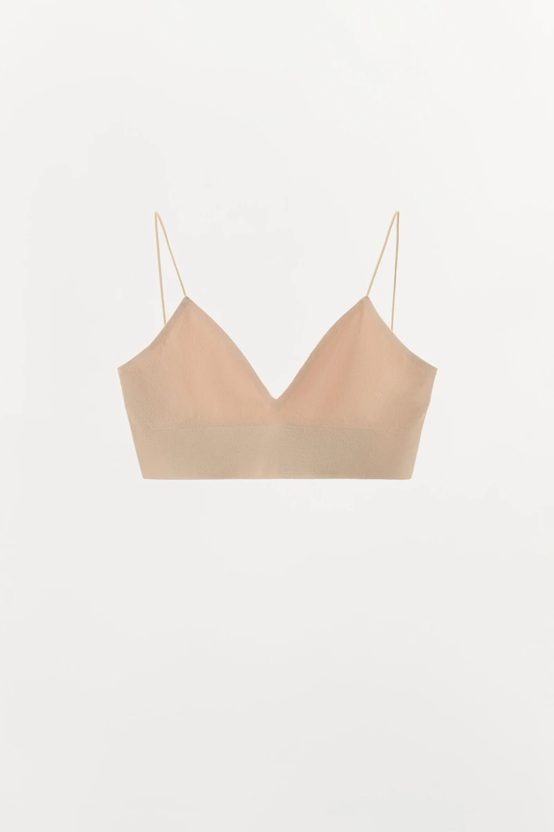SEAMLESS TRIANGLE BRALETTE