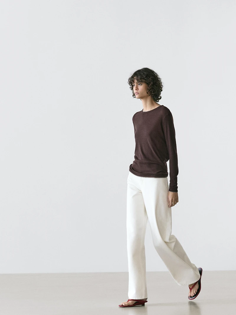 Long sleeve T-shirt with double layer trim