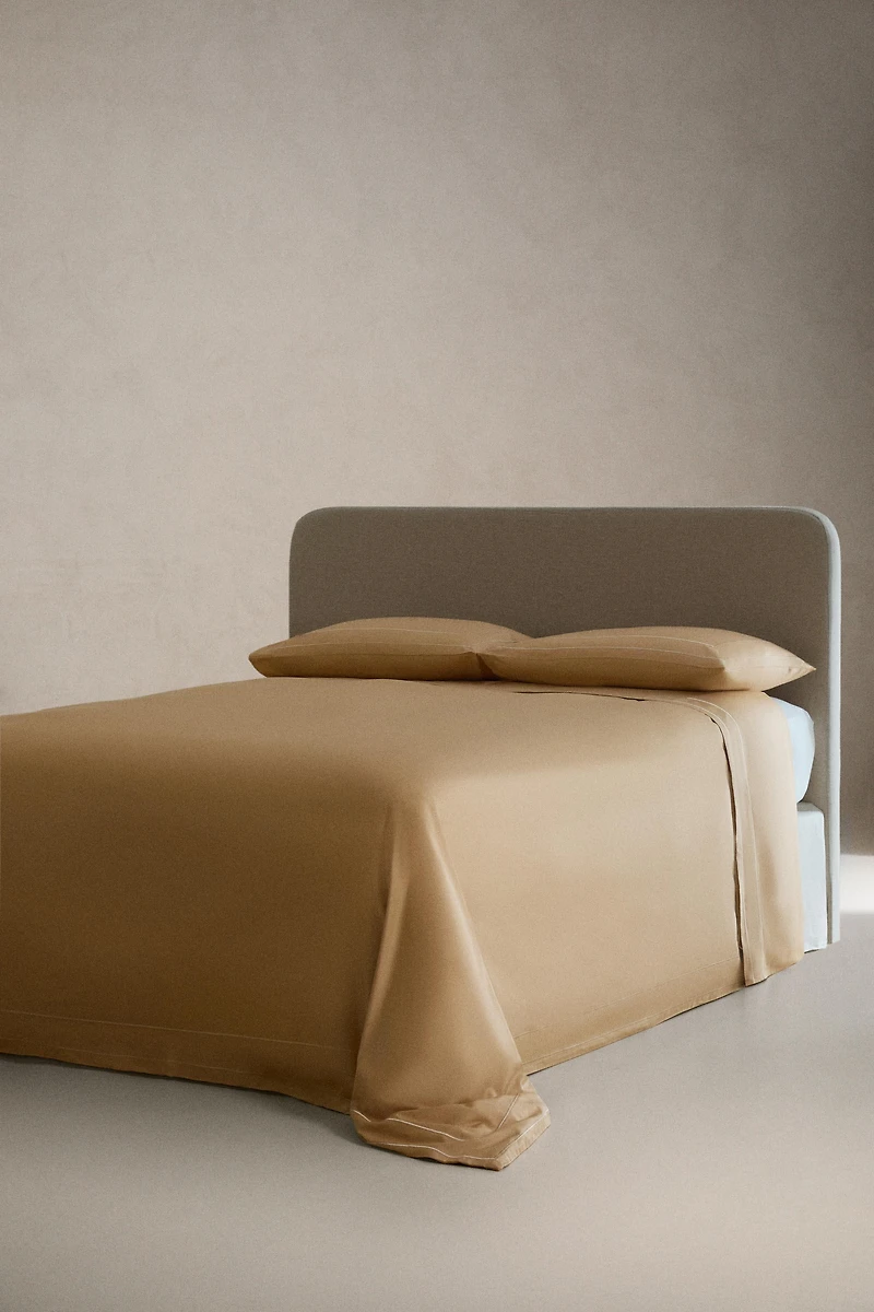 SATEEN FLAT SHEET WITH DOUBLE TRIM