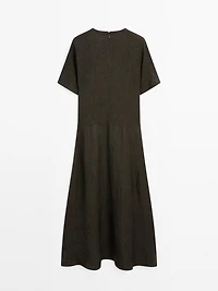 Long satin dress with short sleeves