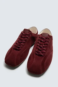 CHAUSSURES EN CUIR À SEMELLE ULTRAFINE