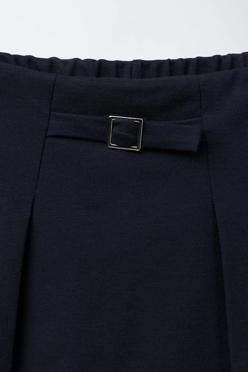 JUPE-SHORT BOUCLE