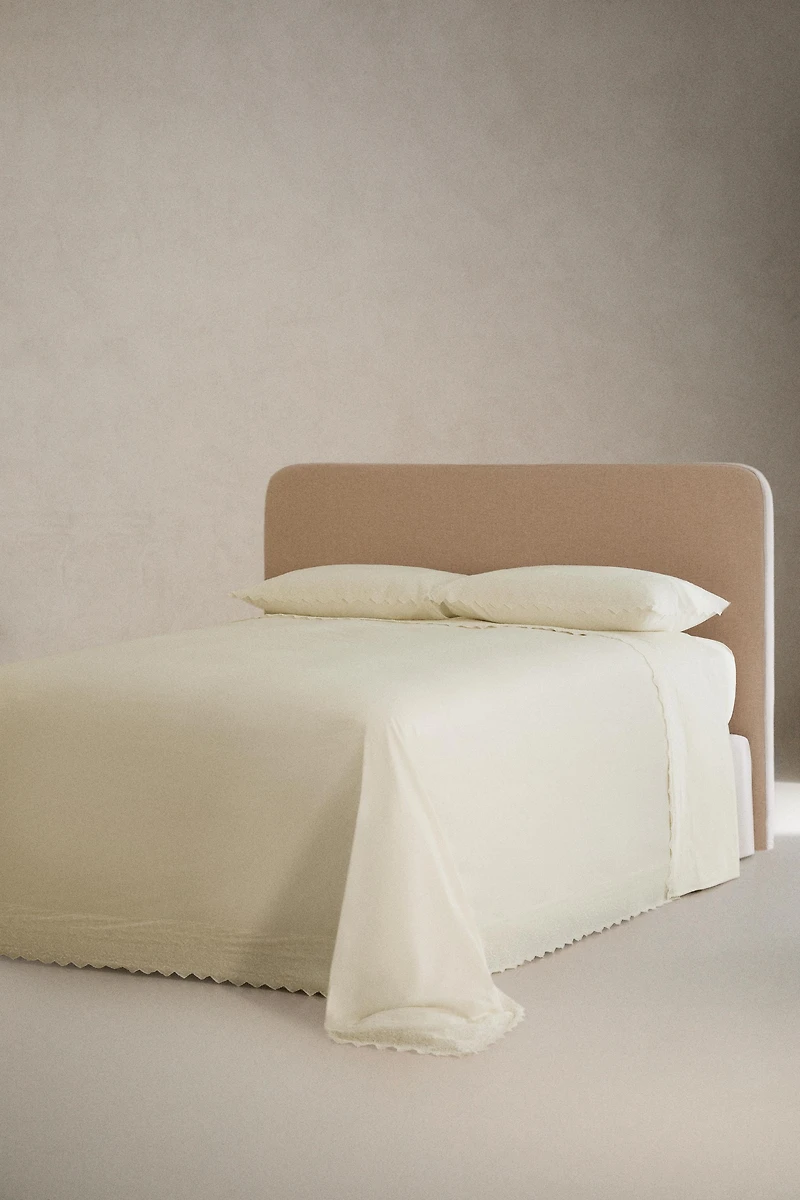 EMBROIDERED PERCALE DUVET COVER (200 TC)