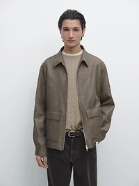 Short jacket with pocket details