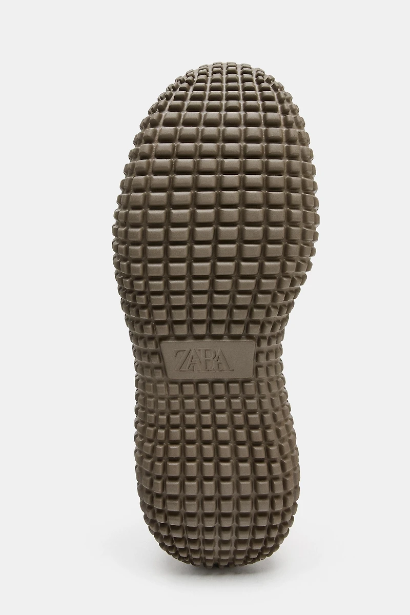 STRETCH HIGH-TOP SNEAKERS