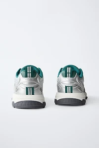 MESH SNEAKERS