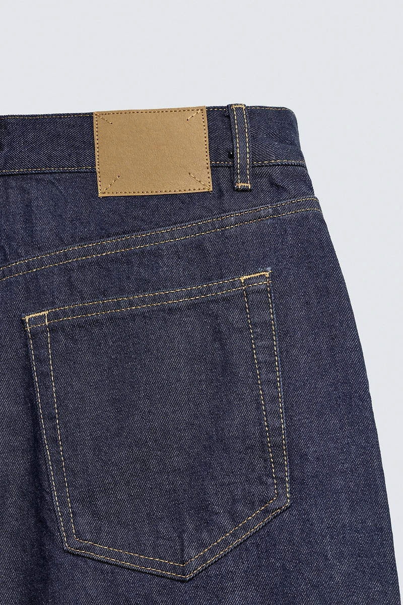 STRAIGHT ANKLE FIT SELVEDGE JEANS