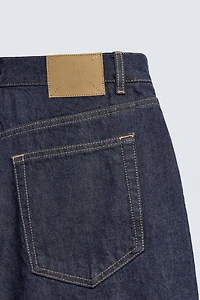 STRAIGHT ANKLE FIT SELVEDGE JEANS