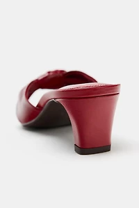 KNOTTED LEATHER MULE SANDALS