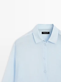 Flowing shirt with collar