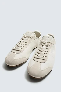LEATHER SNEAKERS