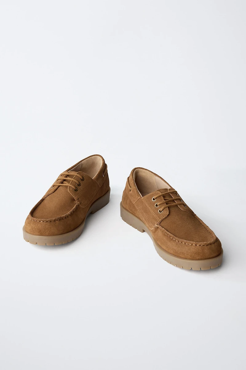 LEATHER DECK SHOES