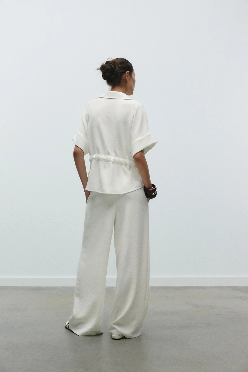 PANTALON EN CRÊPE À JAMBES LARGES
