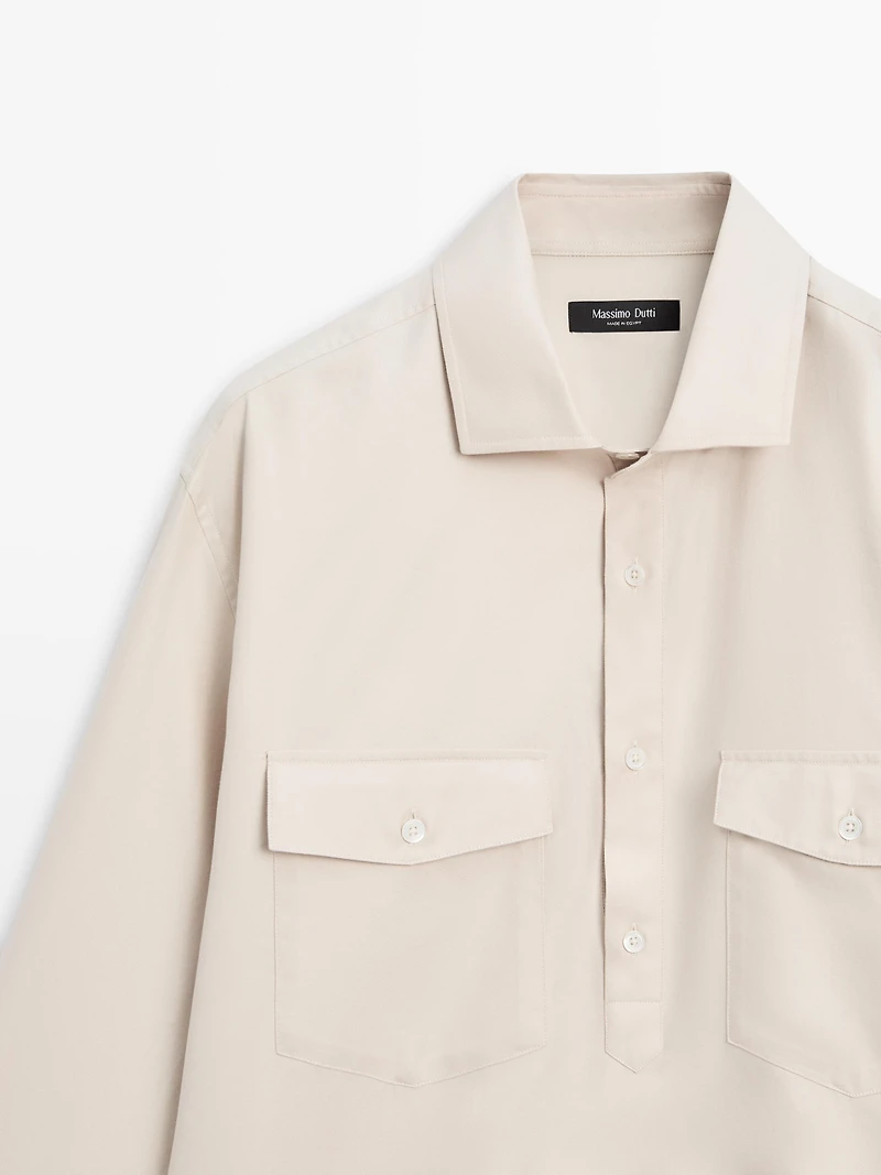 Cotton shirt with pockets