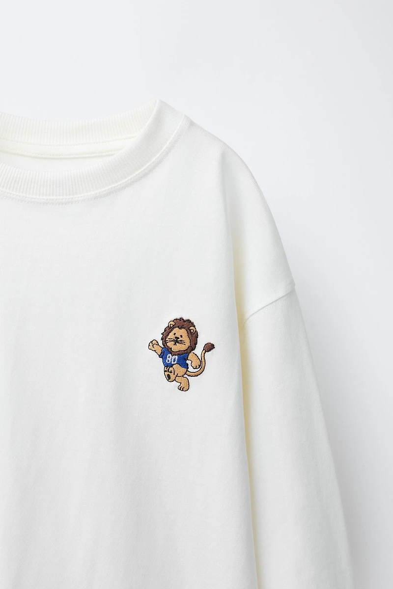T-SHIRT BRODÉ LION