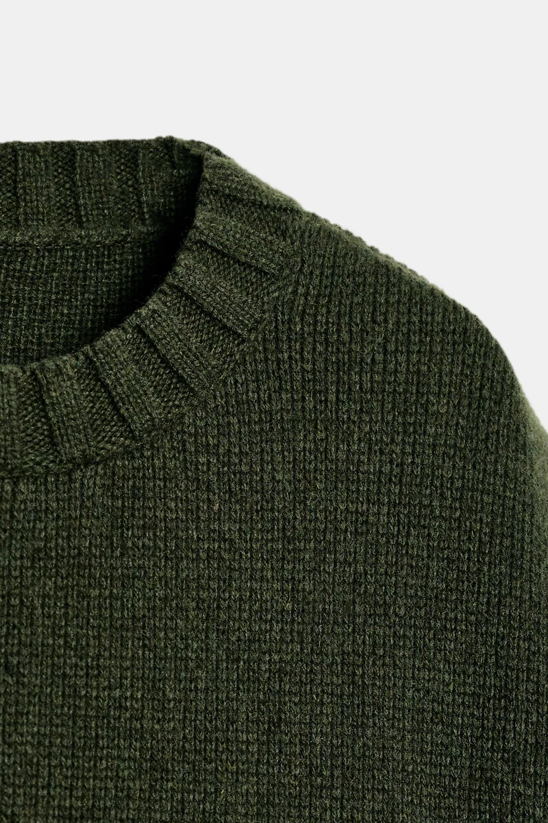 OVERSIZED ASYMMETRIC HEM WOOL VEST