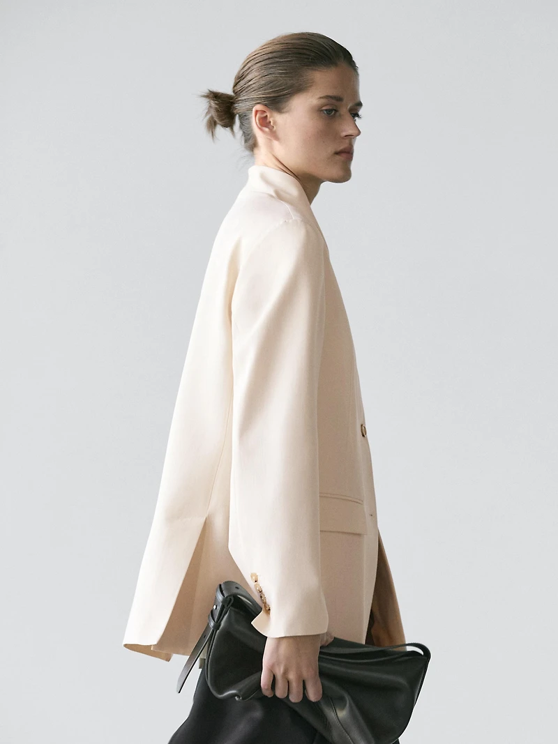 High neck satin blazer