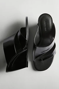 Leather wedge sandals