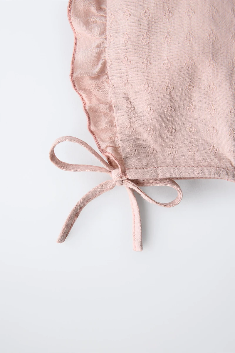 EMBROIDERED RUFFLED BONNET