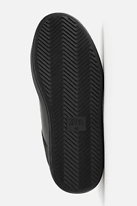 MONOCHROME THICK-SOLED SNEAKERS