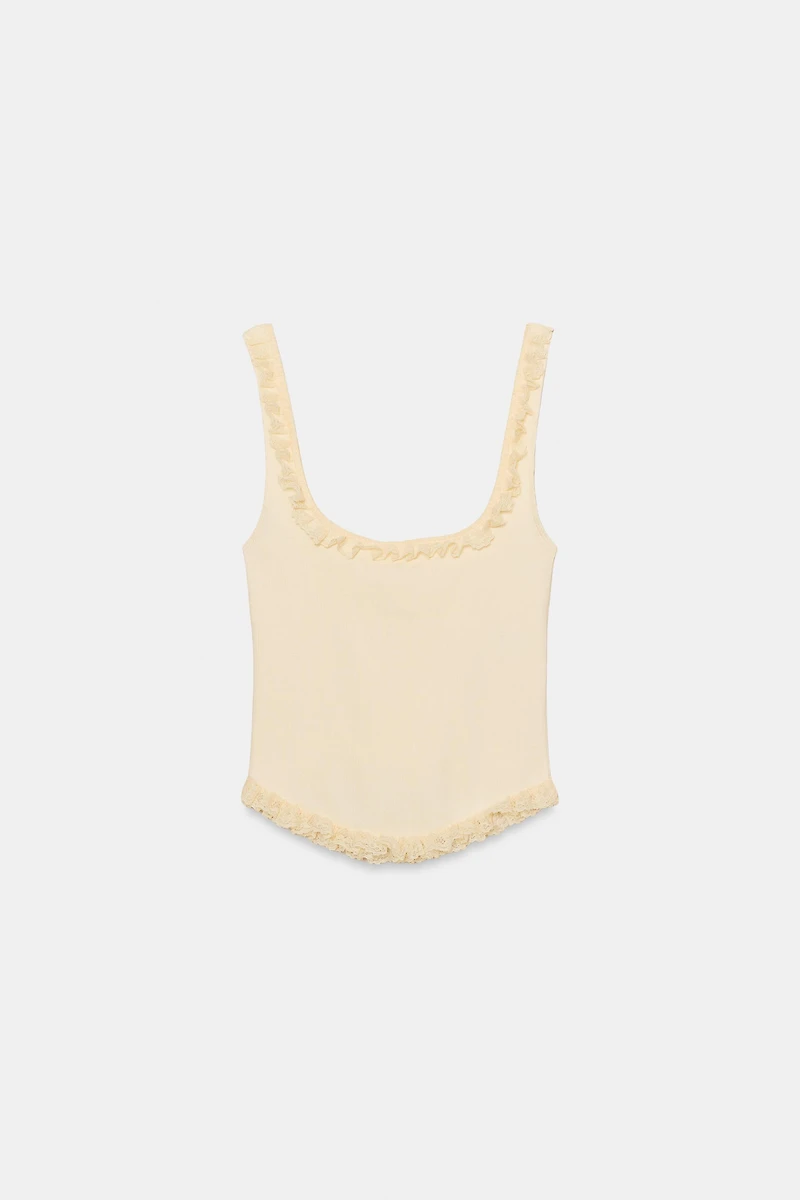 RIBBED RUFFLE TOP