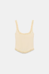 RIBBED RUFFLE TOP