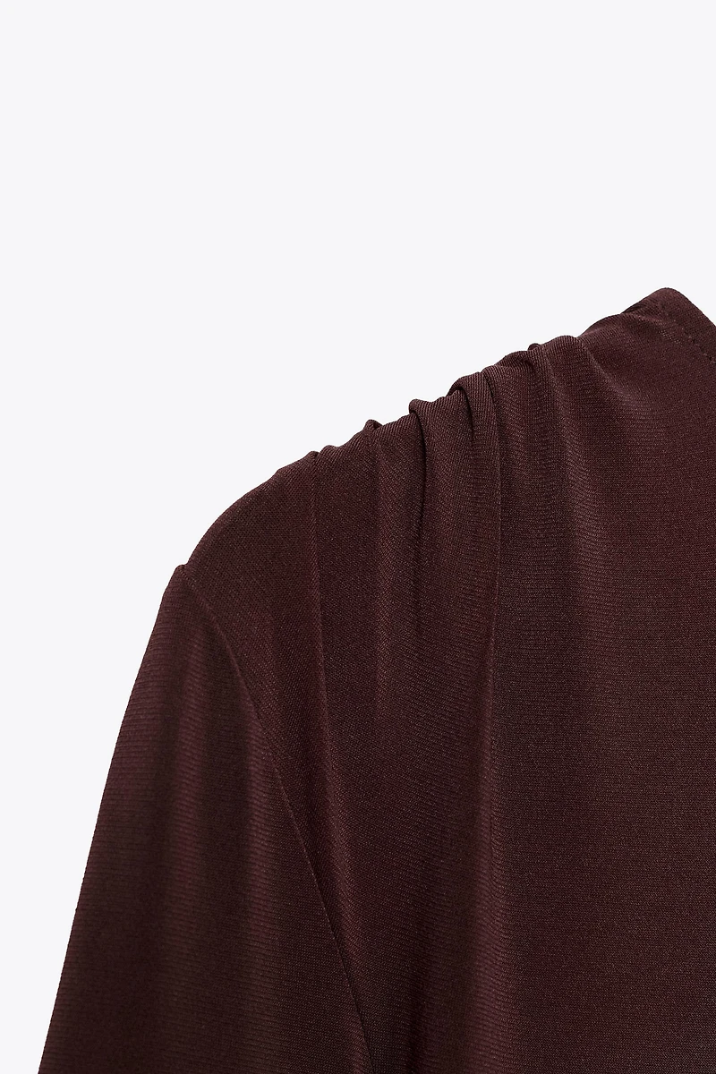 LONG SLEEVE RUCHED T-SHIRT