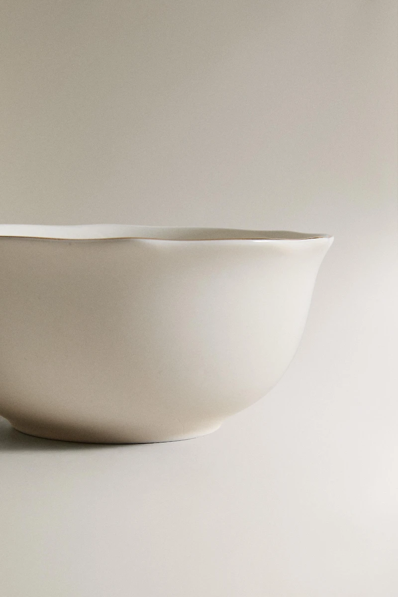 PORCELAIN BOWL WITH RIM DETAIL