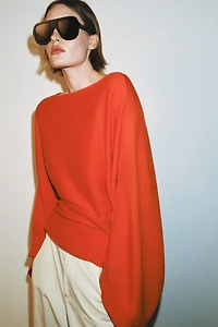 PULL EN MAILLE MANCHES CHAUVE-SOURIS