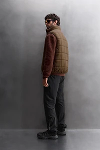 TECHNICAL PUFFER VEST